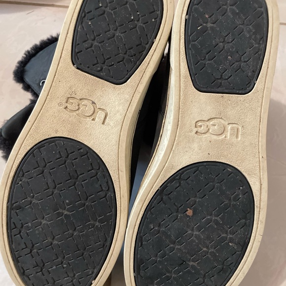 Uggs high top sneakers - Picture 3 of 4